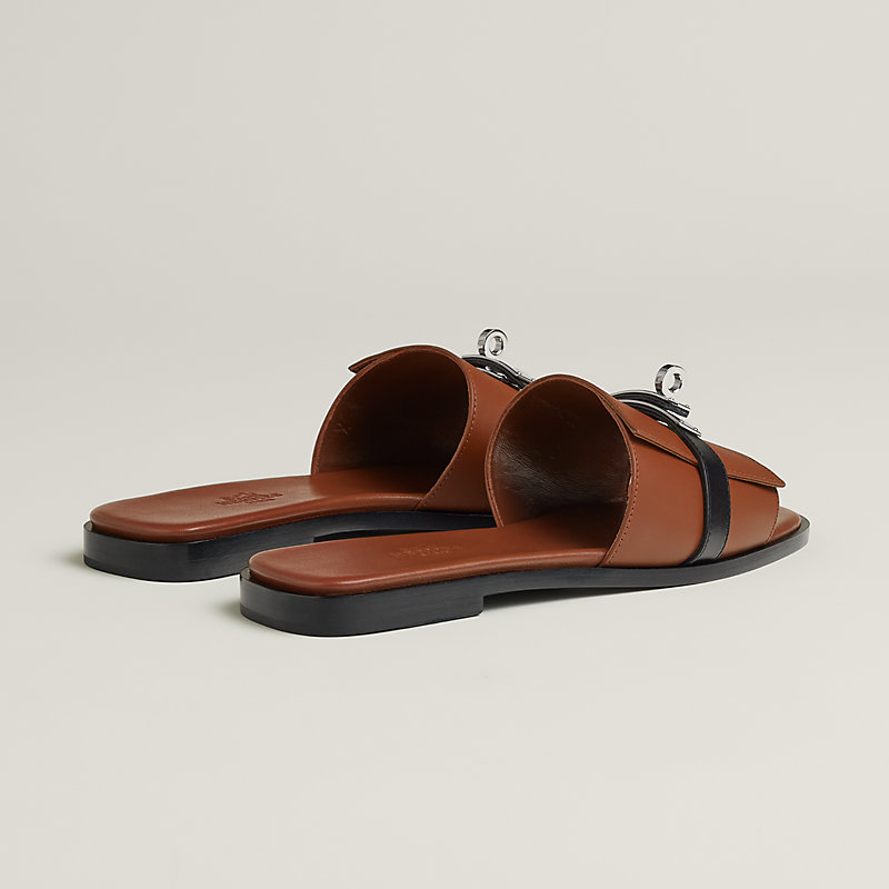 【HERMES 】ケリースタッズサンダル Giulia sandal | Hermès USA